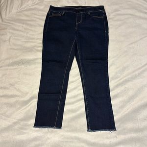 MAURICES Skinny Jeans